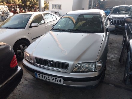 Vehiculo en el desguace: VOLVO S40 I (644) 1.9 DI