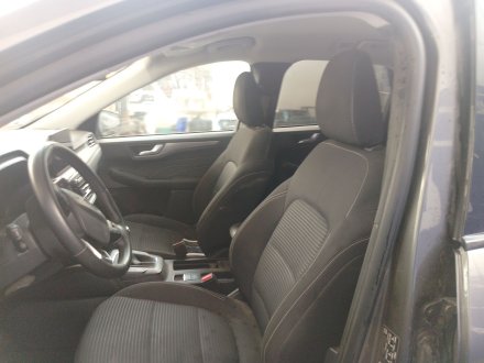 Vehiculo en el desguace: FORD KUGA III (DFK) 1.5 Ecoboost