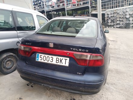 Vehiculo en el desguace: SEAT TOLEDO II (1M2) 1.9 TDI