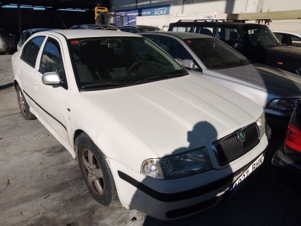 Vehiculo en el desguace: SKODA OCTAVIA I (1U2) 1.9 TDI