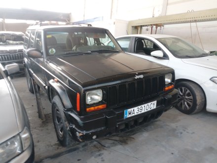 Vehiculo en el desguace: JEEP CHEROKEE (XJ) 2.5 TD 4x4