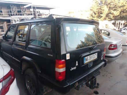 Vehiculo en el desguace: JEEP CHEROKEE (XJ) 2.5 TD 4x4