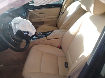 Vehiculo en el desguace: BMW 5 (F10) 530 d