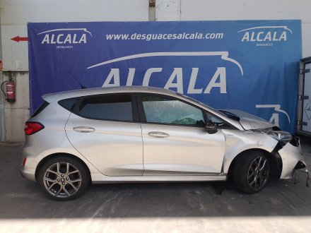 Vehiculo en el desguace: FORD FIESTA VII (HJ, HF) 1.0 EcoBoost