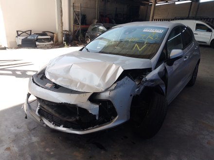 Vehiculo en el desguace: FORD FIESTA VII (HJ, HF) 1.0 EcoBoost