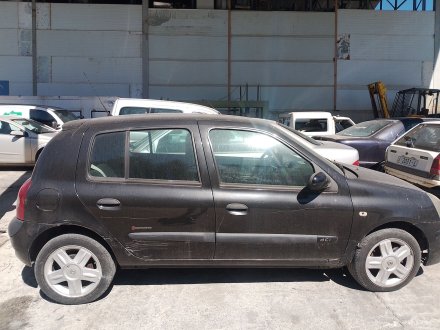 Vehiculo en el desguace: RENAULT CLIO II (BB_, CB_) 1.5 dCi (B/CB07)