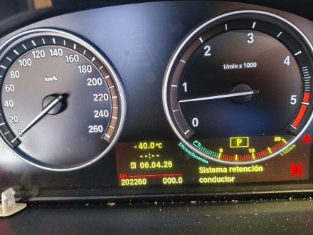 Vehiculo en el desguace: BMW 5 (F10) 530 d