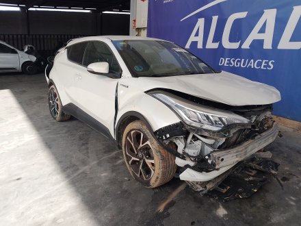 Vehiculo en el desguace: TOYOTA C-HR (_X1_) 1.8 Hybrid (ZYX10_, ZYX11_)