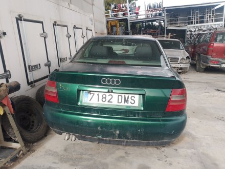 Vehiculo en el desguace: AUDI A4 B5 (8D2) 1.9 TDI