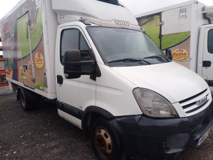 Vehiculo en el desguace: IVECO DAILY IV Caja/Chasis 35C18, 35S18