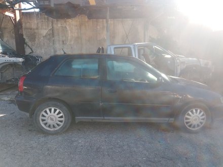Vehiculo en el desguace: AUDI A3 (8L1) 1.9 TDI