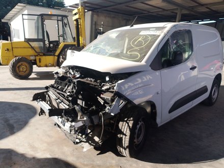 Vehiculo en el desguace: FIAT DOBLO Furgoneta/monovolumen (510_, 511_) BlueHDi 100