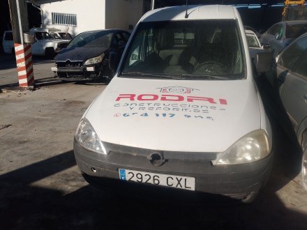 Vehiculo en el desguace: OPEL COMBO Tour 1.7 DTI 16V