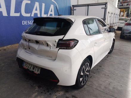 Vehiculo en el desguace: PEUGEOT 208 *