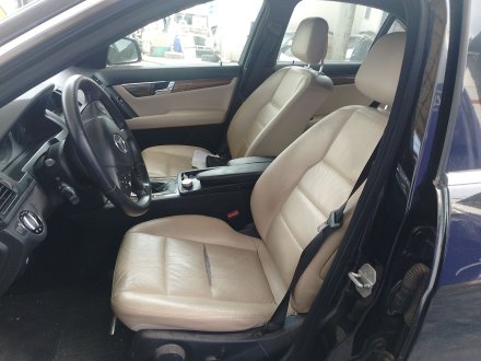 Vehiculo en el desguace: MERCEDES-BENZ CLASE C (W204) C 220 CDI (204.008)