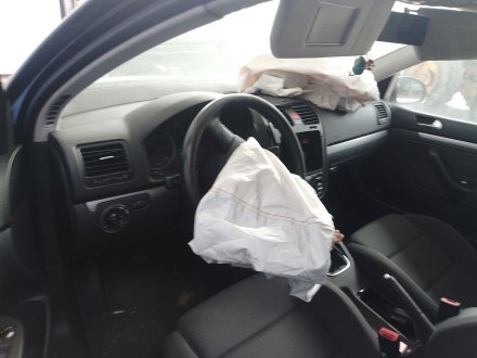 Vehiculo en el desguace: VOLKSWAGEN GOLF V (1K1) 1.9 TDI 4motion