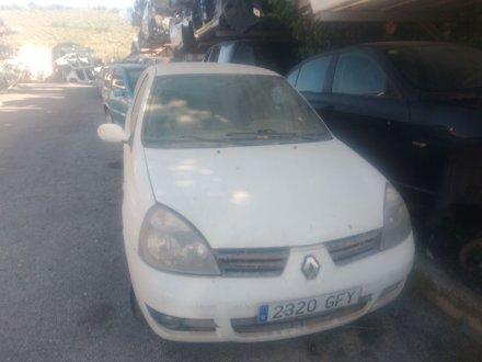 Vehiculo en el desguace: RENAULT CLIO II (BB_, CB_) 1.5 dCi (B/CB3M)