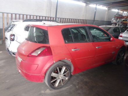 Vehiculo en el desguace: RENAULT MEGANE II (BM0/1_, CM0/1_) 1.9 dCi (BM0G, CM0G)