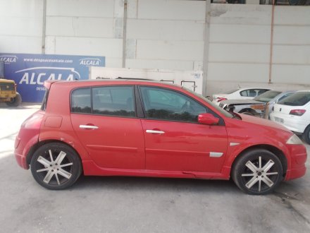 Vehiculo en el desguace: RENAULT MEGANE II (BM0/1_, CM0/1_) 1.9 dCi (BM0G, CM0G)