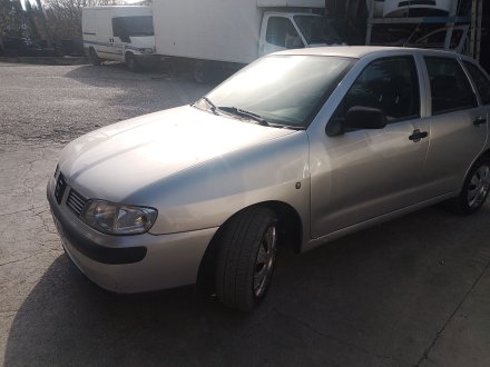 Vehiculo en el desguace: SEAT IBIZA II (6K1) 1.9 TDI