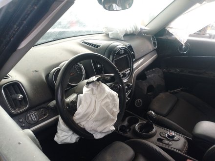 Vehiculo en el desguace: MINI MINI COUNTRYMAN (F60) Cooper SE ALL4
