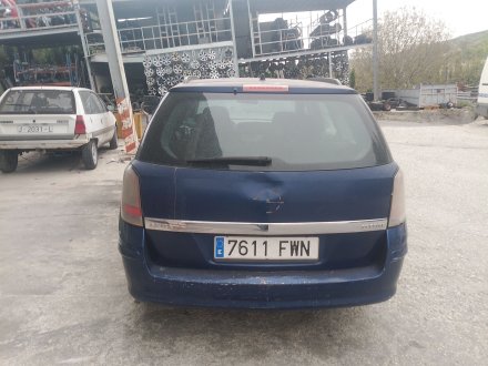 Vehiculo en el desguace: OPEL ASTRA H Station Wagon (A04) 1.7 CDTI (L35)