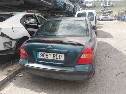 Vehiculo en el desguace: HYUNDAI ELANTRA III Sedán (XD) 1.6