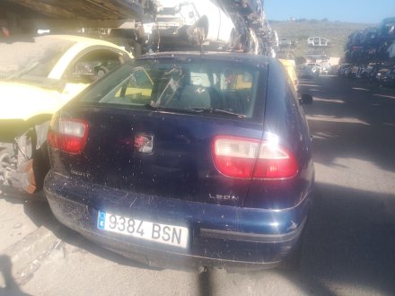 Vehiculo en el desguace: SEAT LEON (1M1) 1.6 16 V