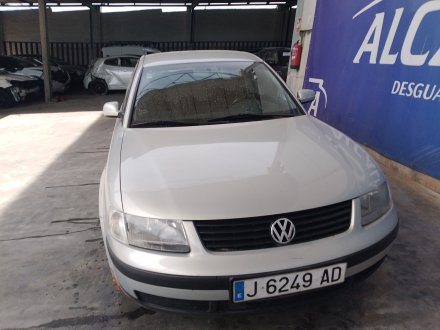 Vehiculo en el desguace: VOLKSWAGEN PASSAT B5 (3B2) 1.9 TDI
