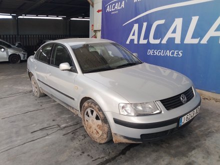 Vehiculo en el desguace: VOLKSWAGEN PASSAT B5 (3B2) 1.9 TDI