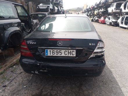 Vehiculo en el desguace: MERCEDES-BENZ CLASE E (W211) E 220 CDI (211.006)