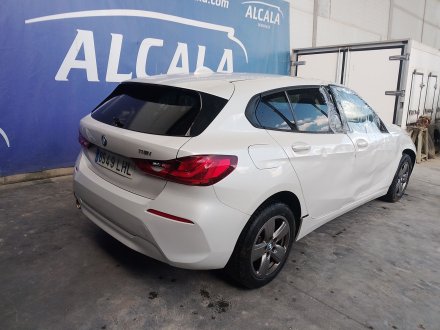 Vehiculo en el desguace: BMW 1 (F40) 118 i