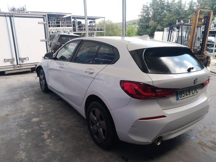 Vehiculo en el desguace: BMW 1 (F40) 118 i