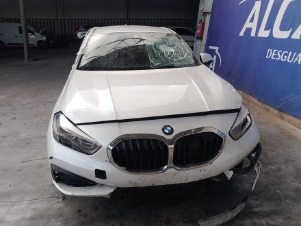 Vehiculo en el desguace: BMW 1 (F40) 118 i