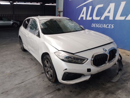 Vehiculo en el desguace: BMW 1 (F40) 118 i