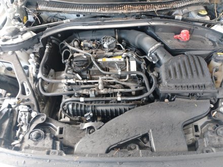 Vehiculo en el desguace: BMW 1 (F40) 118 i