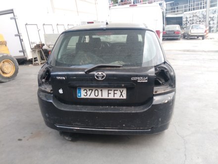 Vehiculo en el desguace: TOYOTA COROLLA (_E12_) 1.4 D (NDE120_)