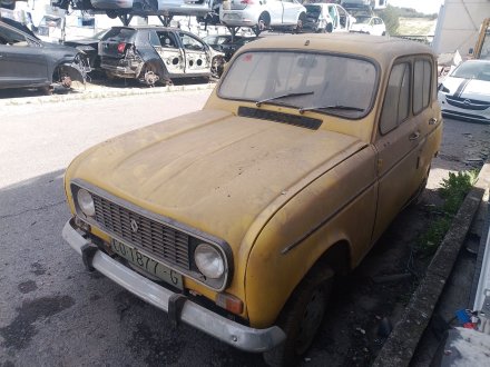 Vehiculo en el desguace: RENAULT 4 (112_) 0.8 (1123)