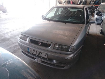 Vehiculo en el desguace: SEAT TOLEDO I (1L2) 1.9 TDI