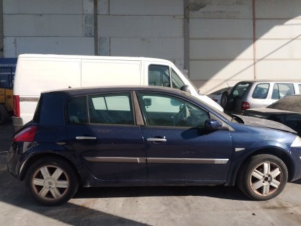 Vehiculo en el desguace: RENAULT MEGANE II (BM0/1_, CM0/1_) 1.6 16V (BM0C, CM0C)