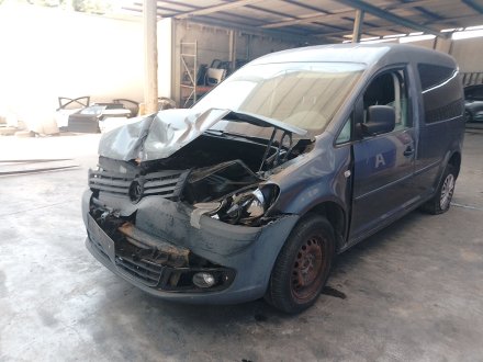 Vehiculo en el desguace: VOLKSWAGEN CADDY III Monospace (2KB, 2KJ, 2CB, 2CJ) 1.6 TDI