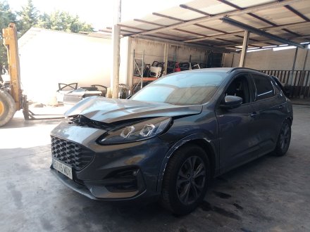 Vehiculo en el desguace: FORD KUGA III (DFK) 2.0 TDCi