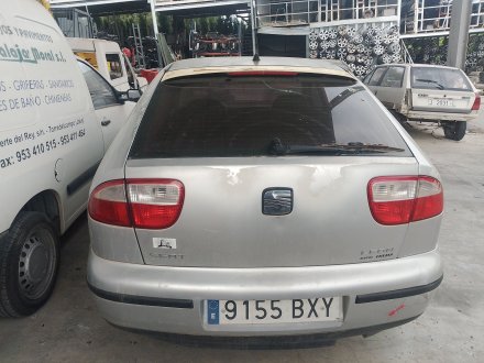 Vehiculo en el desguace: SEAT LEON (1M1) 1.6 16 V