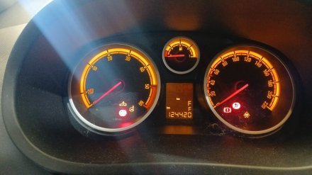Vehiculo en el desguace: OPEL CORSA D (S07) 1.3 CDTI (L08, L68)