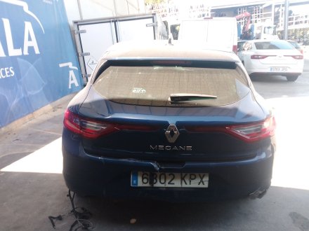 Vehiculo en el desguace: RENAULT MEGANE IV Hatchback (B9A/M/N_) 1.3 TCe 140 (B9NB)