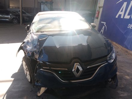 Vehiculo en el desguace: RENAULT MEGANE IV Hatchback (B9A/M/N_) 1.3 TCe 140 (B9NB)
