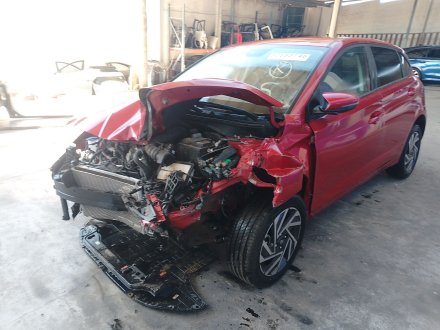Vehiculo en el desguace: HYUNDAI i20 III (BC3, BI3) 1.0 T-GDI hybrid 48V