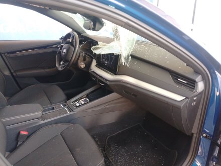 Vehiculo en el desguace: SKODA OCTAVIA IV Combi (NX5, PV5) 2.0 TDI