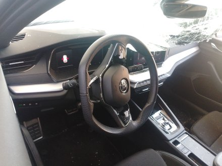 Vehiculo en el desguace: SKODA OCTAVIA IV Combi (NX5, PV5) 2.0 TDI
