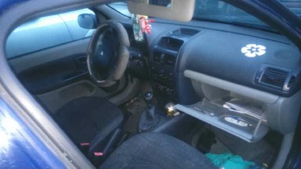 RENAULT CLIO II FASE II (B/CB0) Authentique DesguacesAlcala